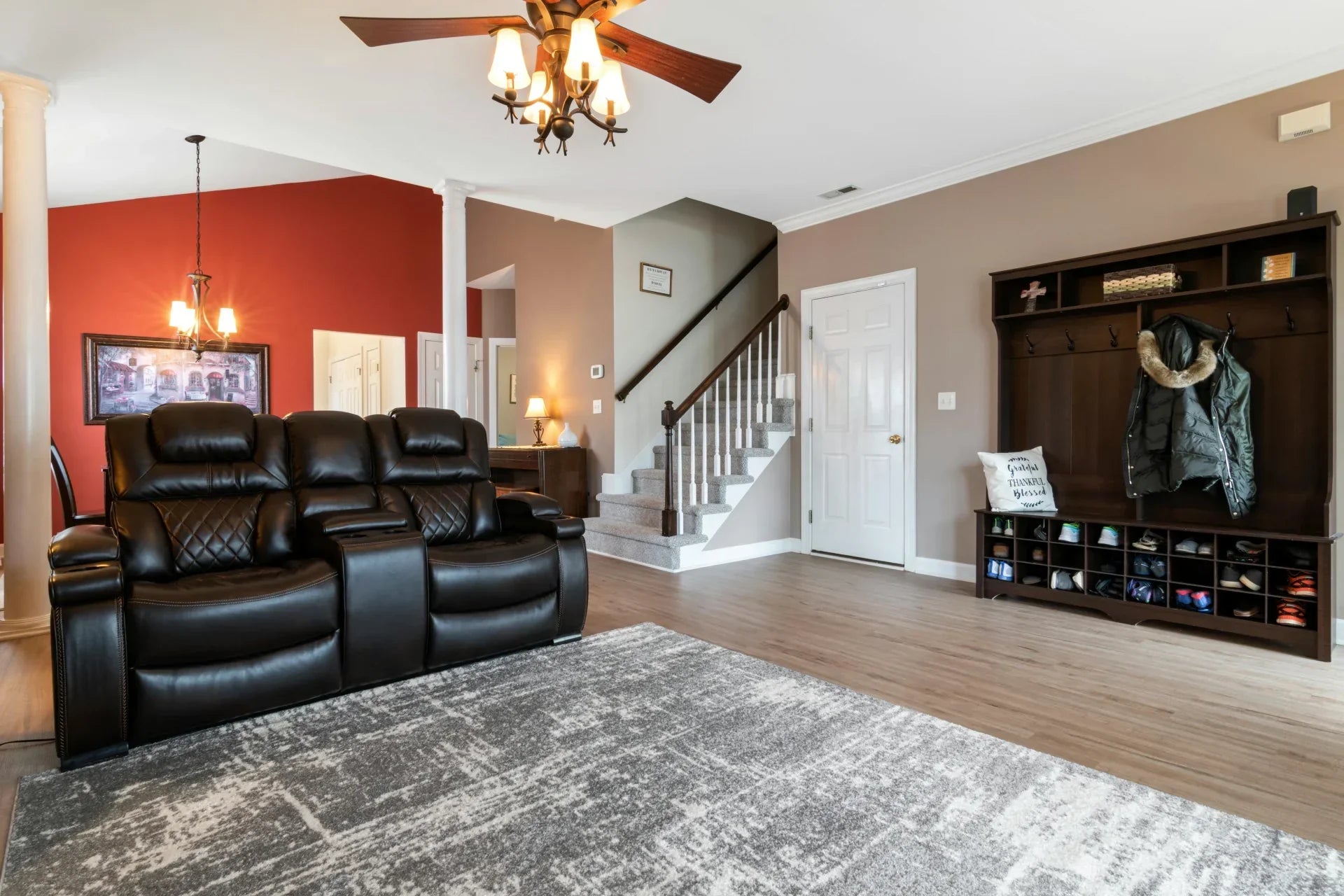 Manual vs Power Recliner: Which is Better?