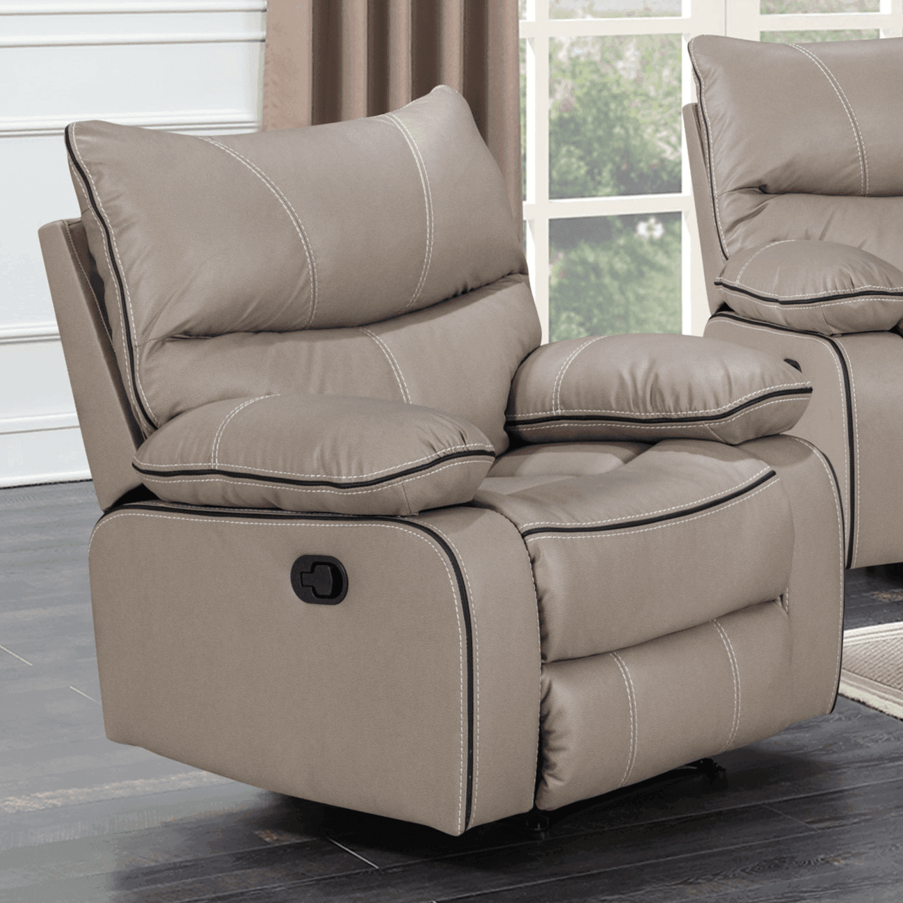 Brooke Manual 3+1+1 Creme Recliners Package